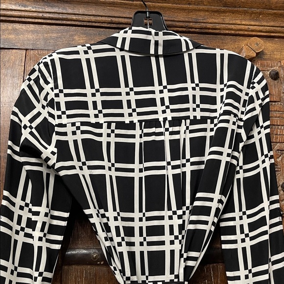 Diane Von Furstenberg 100% Silk Shirt Dress with Waist Tie Size 0 - Picture 5 of 12